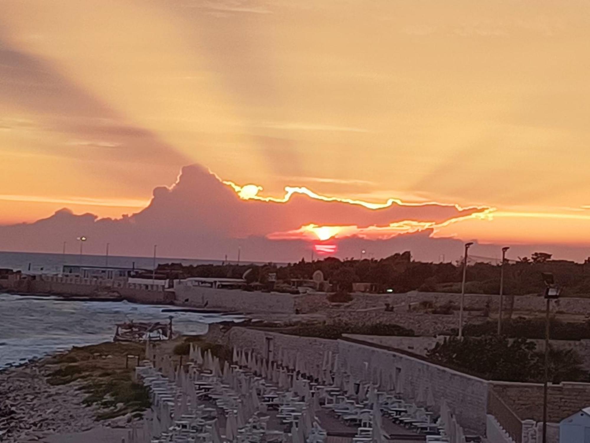 Hotel Lafayette Giovinazzo Buitenkant foto