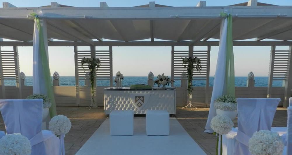 Hotel Lafayette Giovinazzo Buitenkant foto